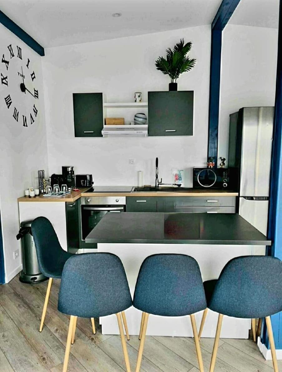 Petit Chalet Au Coeur De La Foret Proche Disney La Houssaye-en-Brie Екстериор снимка